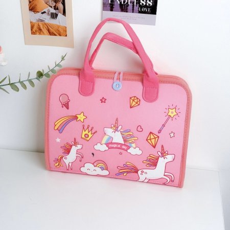 كتاب تفاعلي ممتع للأطفال